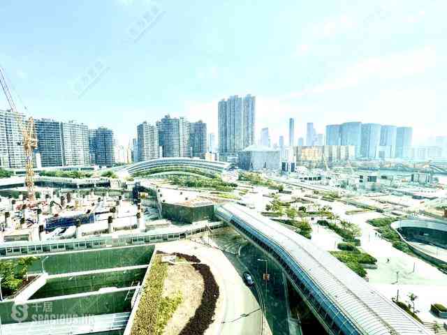 West Kowloon - The Arch Star Tower (Block 2) 03