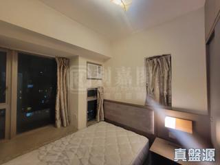 Tai Kok Tsui - Harbour Green Tower 6 09