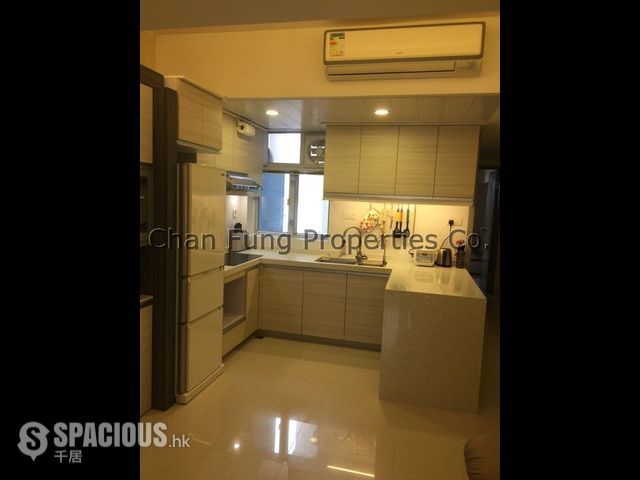 Causeway Bay - Lockhart House 01