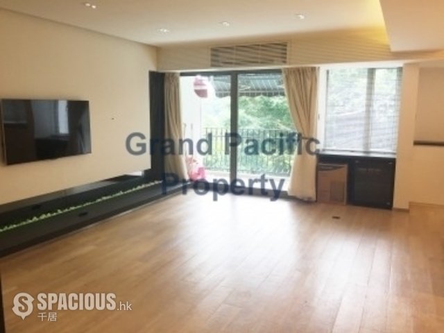 Pok Fu Lam - Green Villa 01