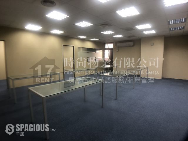 汐止区 - 221台湾新北市汐止區福德二路XXX號 01