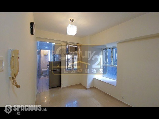 Yau Ma Tei - Chee Sing Building 01