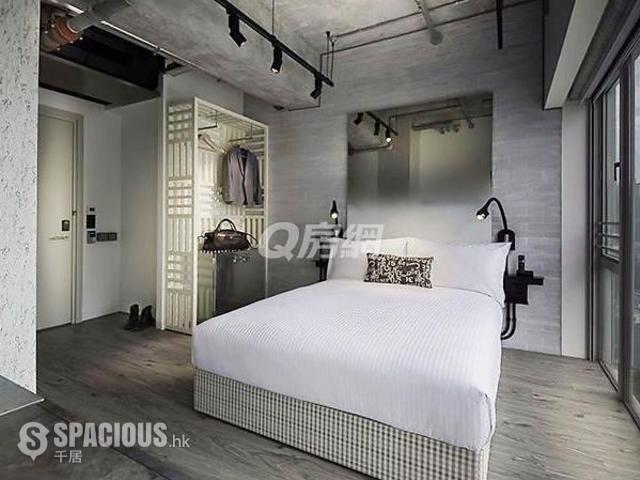 Wong Chuk Hang - Ovolo Southside 01