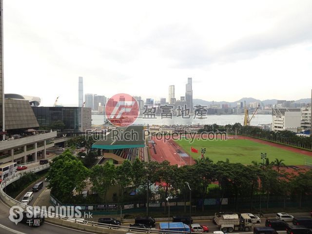 Wan Chai - Sing - Ho Finance Building 01