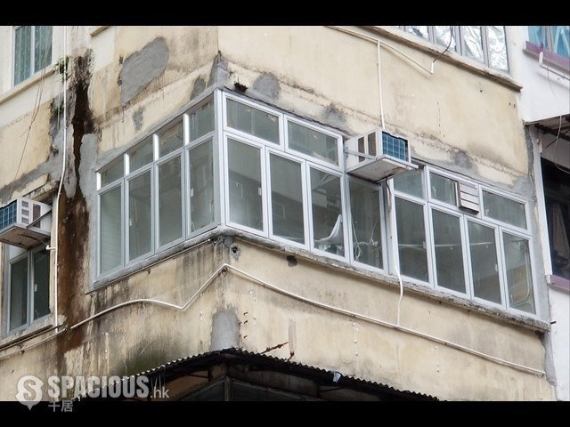 Sheung Wan - 165, Queen's Road West 01
