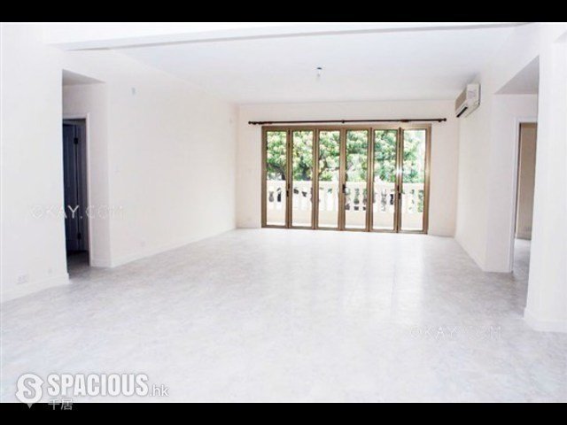 Yau Yat Chuen - 13, Dianthus Road 01