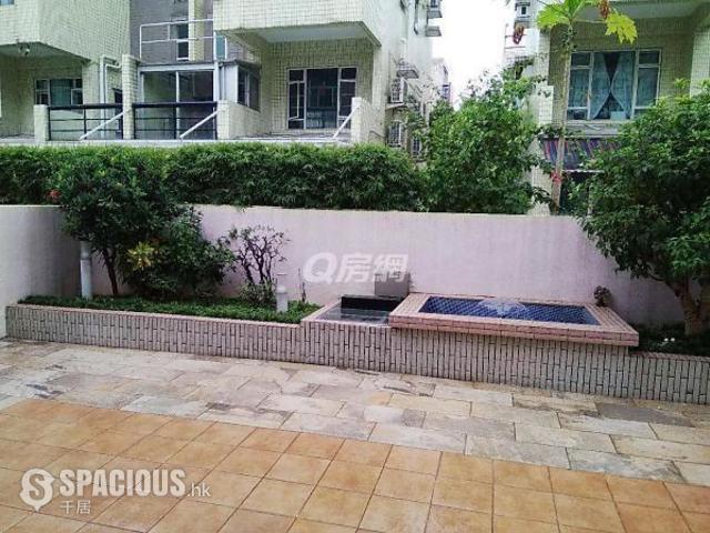 Nam Sang Wai - Royal Palms 01