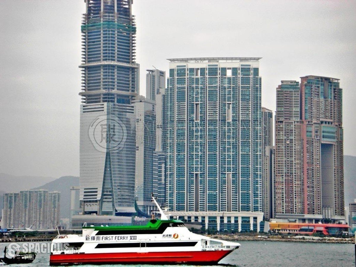 西九龙 - 君临天下 01