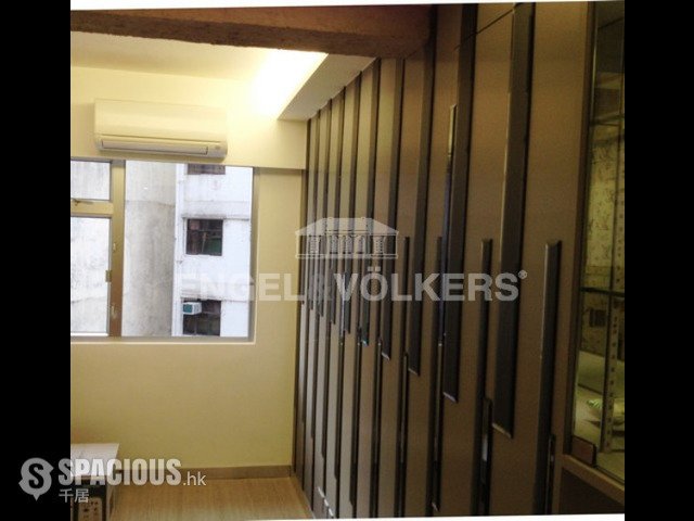 Sai Ying Pun - Fulfil Building 01