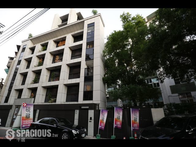 Shilin - No. XX, Lane 285, Section 5, Yanping North Road, Shilin District, Taipei City, Taiwan 111 01