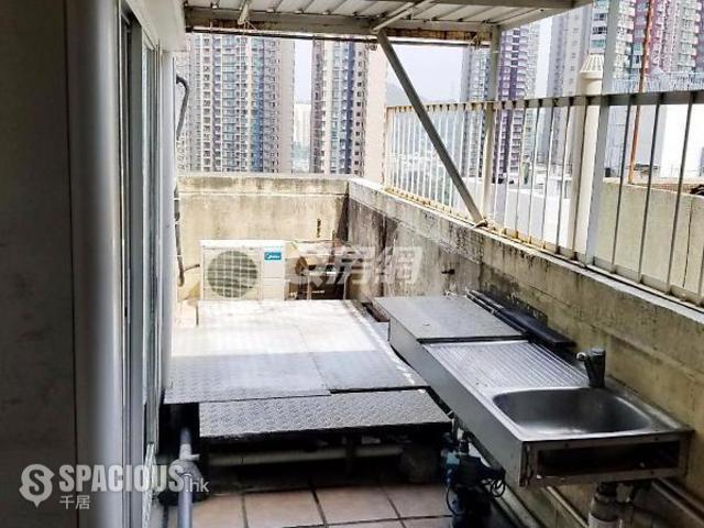 Yuen Long - Wing Fu Mansion 01