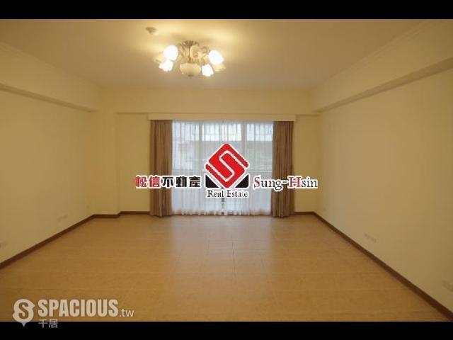 Shilin - No. XX, Lane 728, Section 6, Zhongshan North Road, Shilin District, Taipei City, Taiwan 111 01