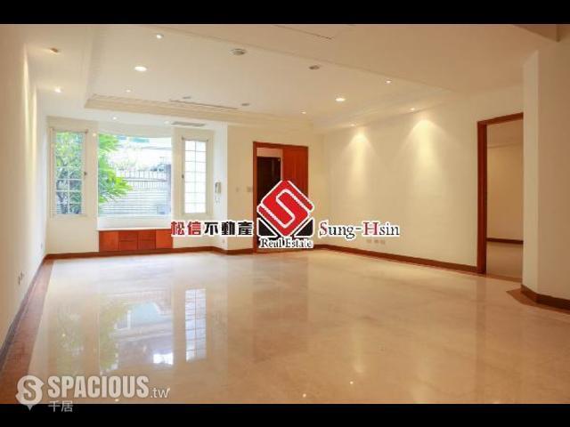 Shilin - No. X, Lane 86, Section 2, Zhishan Road, Shilin District, Taipei City, Taiwan 111 01