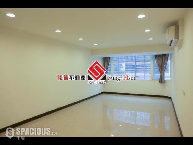 Songshan - No. XX, Alley 19, Lane 160, Section 3, Minquan East Road, Songshan District, Taipei City, Taiwan 105 01