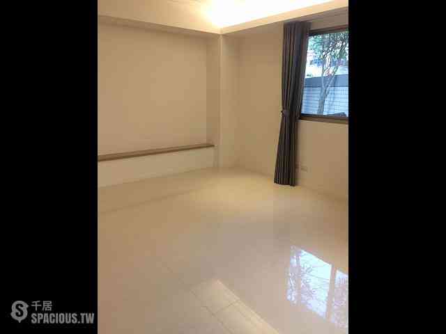 Shilin - No. XX, Lane 190, Section 7, Zhongshan North Road, Shilin District, Taipei City, Taiwan 111 08