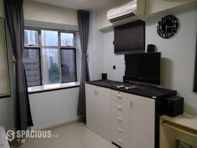 Tuen Mun - Lee Bo Building 01