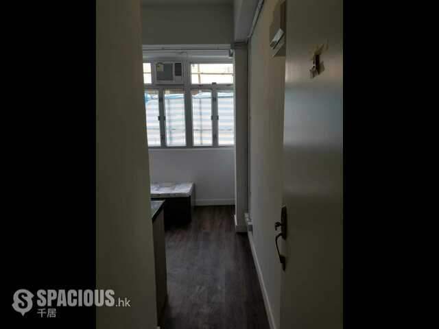 Sai Ying Pun - 98, Second Street 01