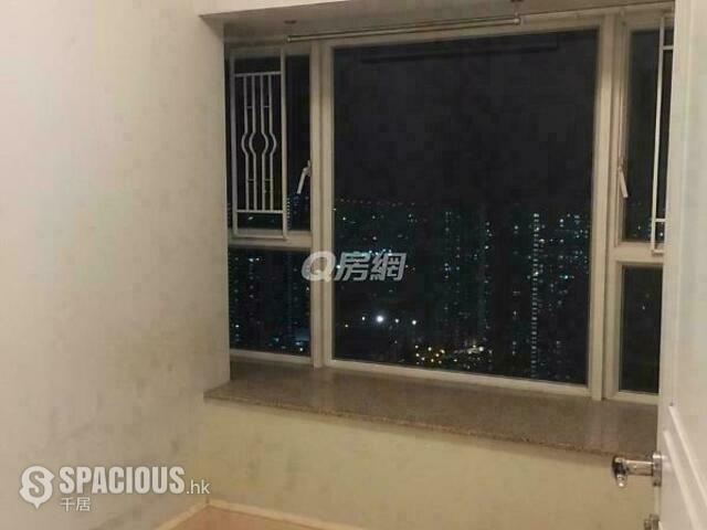 Tin Shui Wai - Central Park Towers 01