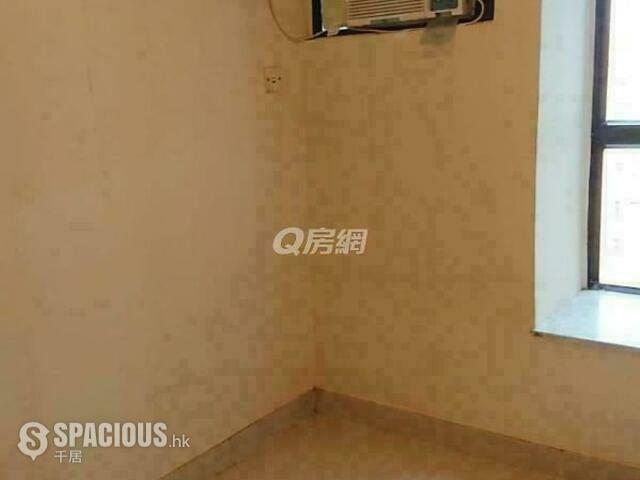 筲箕湾 - 筲箕湾广场 01