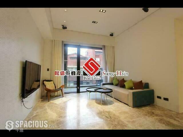 Zhongzheng - No. XX, Lane 160, Section 1, Xinsheng South Road, Zhongzheng District, Taipei City, Taiwan 100 01