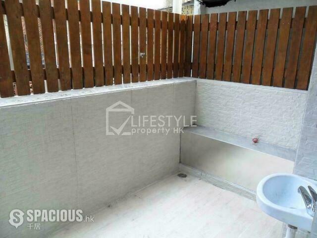 Happy Valley - 4, Shing Ping Street 01