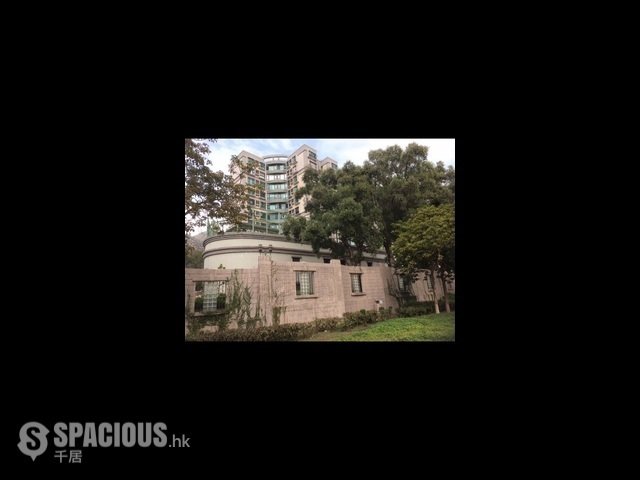 Tuen Mun - Verdant Villa 01