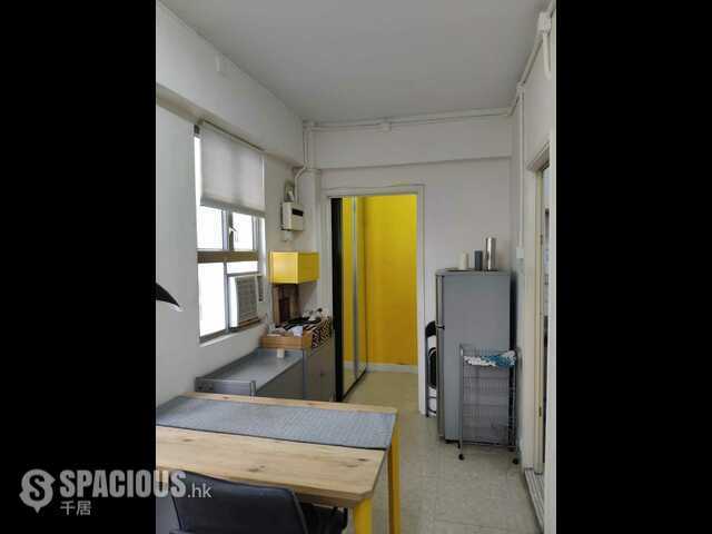 Sai Ying Pun - 217, Des Voeux Road West 01
