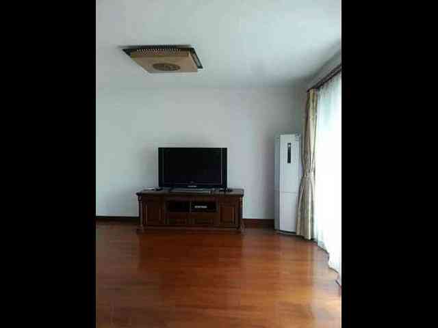 Huangpu - Spe Chang Shou Road South Wu Ning Road 01