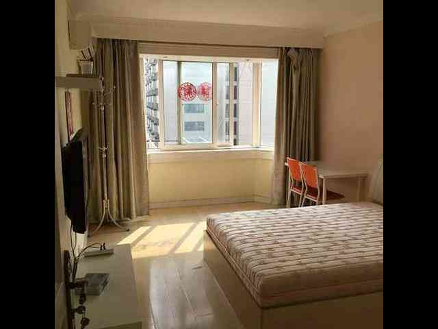 Huangpu - Nanyang Rd Close To Tongren Rd 01