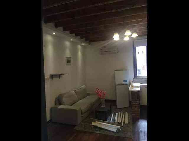 Huangpu - Close To West Nanjing Road Station 01