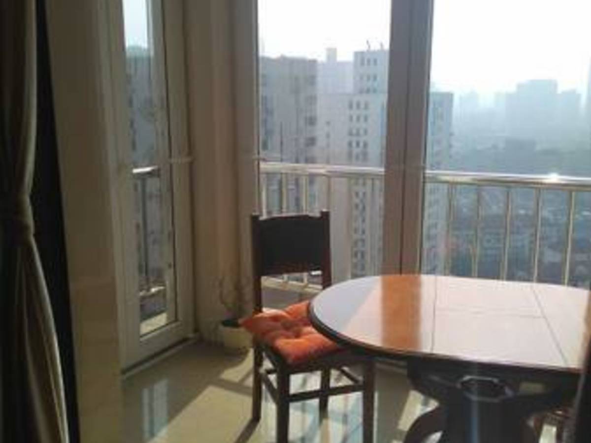 Huangpu - Wuding Rd Close To Yanping Rd 01