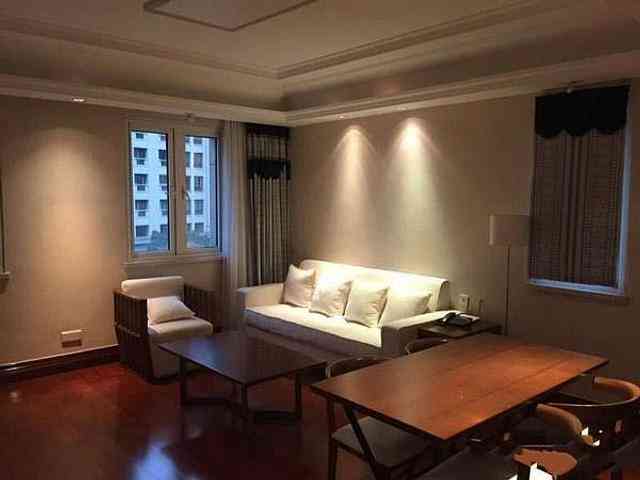 Huangpu - South He'nan Rd Close To East Fuxing Rd 01