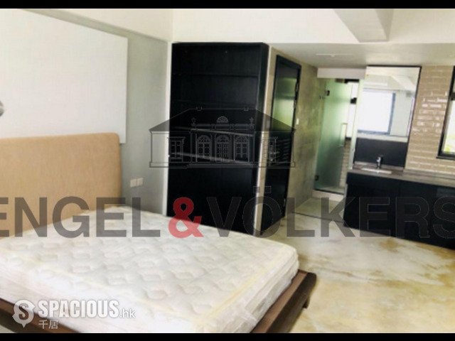 Sai Ying Pun - 98, Second Street 01