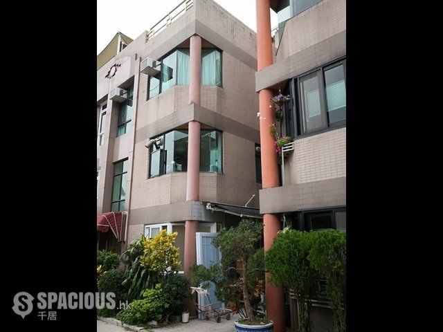 Sha Tin - Jade Villa 01