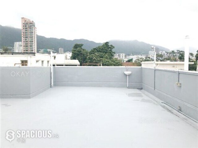 Yau Yat Chuen - Dynasty Villa 01