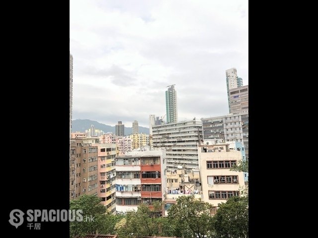 Tai Kok Tsui - Fuk Hing Building 01