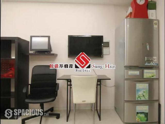 Songshan - No. XXX, Section 2, Bade Road, Songshan District, Taipei City, Taiwan 105 01
