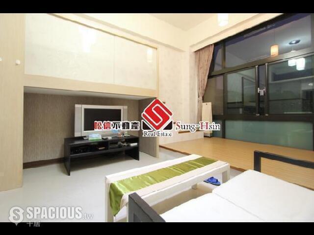 Zhongshan - No. XX, Lane 330, Songjiang Rd, Zhongshan District, Taipei City, Taiwan 104 01