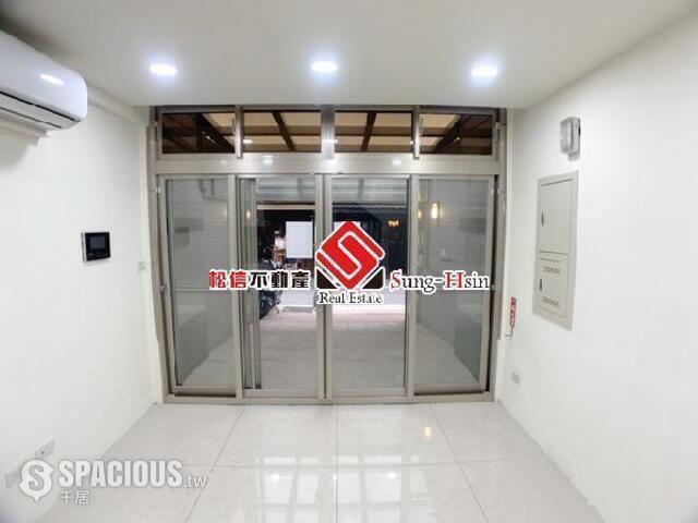 Zhongshan - No. XX, Lane 119, Linsen North Road, Zhongshan District, Taipei City, Taiwan 10491 01