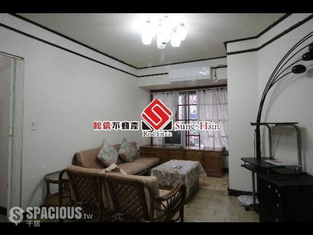 Songshan - No. XXX, Fuxing North Road, Songshan District, Taipei City, Taiwan 105 01