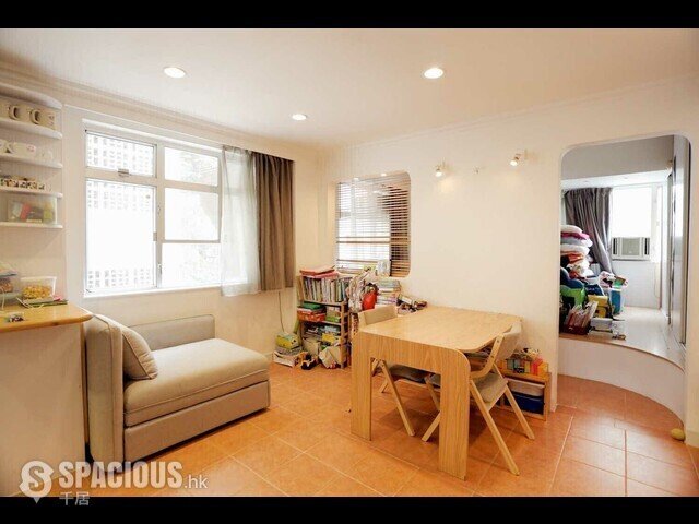 Happy Valley - 15, Tsun Yuen Street 01