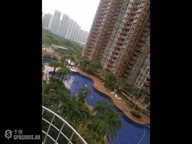 Tin Shui Wai - Central Park Towers Phase 2 Central Park Towers II 01