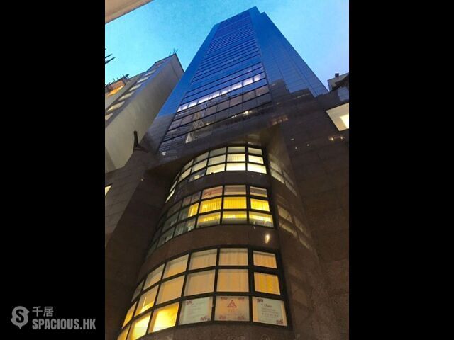 Central - Eubank Plaza 01