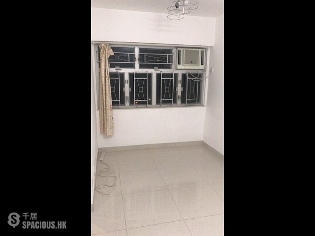 Chai Wan - Shan Tsui Court 01