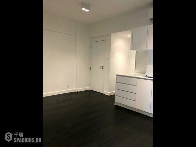 Sheung Wan - 167, Hollywood Road 01