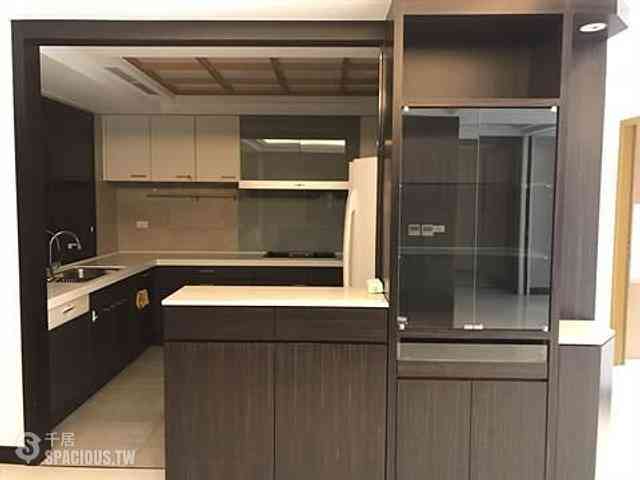Xinyi - No. XX, Lane 236, Section 5, Zhongxiao East Road, Xinyi District, Taipei City, Taiwan 110 07