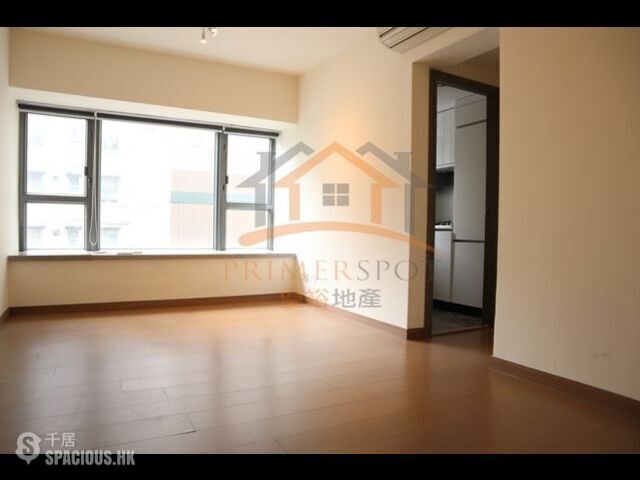 Soho - 59, Staunton Street 01
