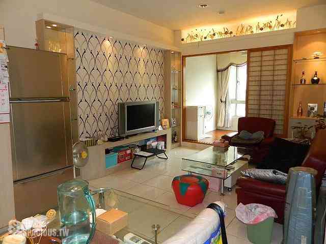 Xinzhuang - No. XX, Section 1, Qingshan Road, Xinzhuang District, New Taipei City, Taiwan 242 06