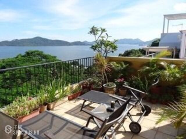 Peng Chau - Seaview Villas 01
