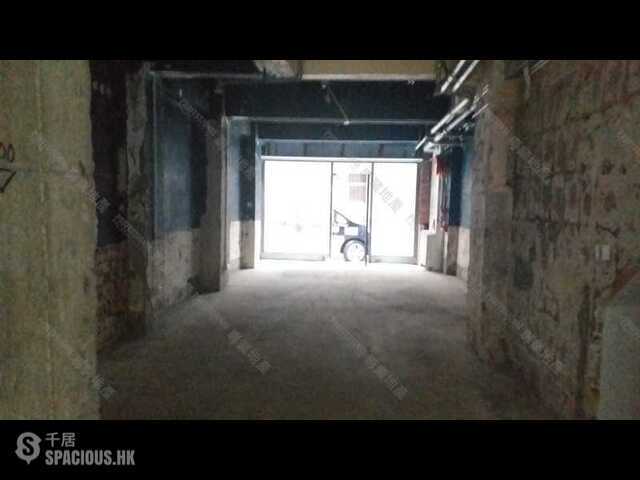 Central - 13, Gough Street 01